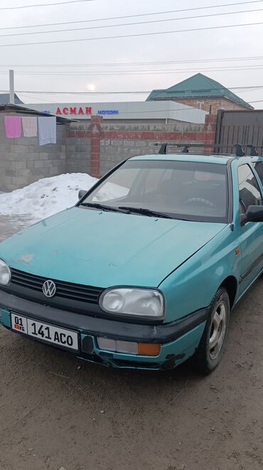 Volkswagen: Volkswagen Golf: 1992 г., 1.8 л, Механика, Бензин, Хэтчбэк