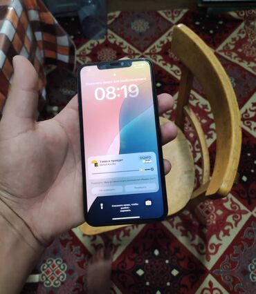 телефоны в кара балте: IPhone Xs Max, Б/у, 256 ГБ, Black Titanium, Чехол, 83 %