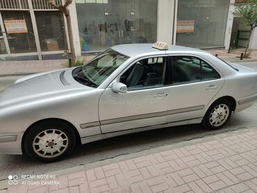 Mercedes-Benz: Mercedes-Benz E 220: 2.2 l. | 2000 έ. Sedan — 9