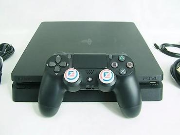 ormaric za ves masinu: U ponudi je Sony PlayStation 4 Slim (1TB). Stanje: odlično očuvana — 1