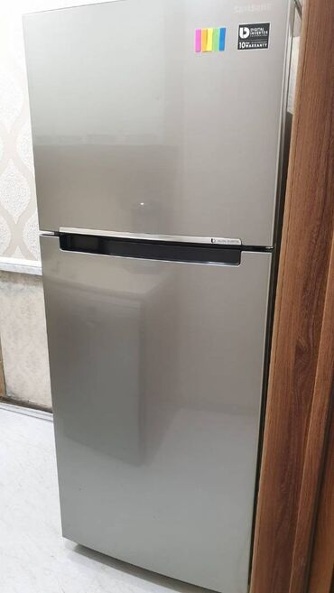 Uzunmüddətli kirayə mənzillər: 9 mkr,Göz xəstəxanası ilə üzbəüz,5 mərtəbənin,4-cü mərtəbəsində.2 — 14