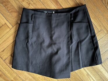 Plaşlar: Mini Ətək, Zara, S