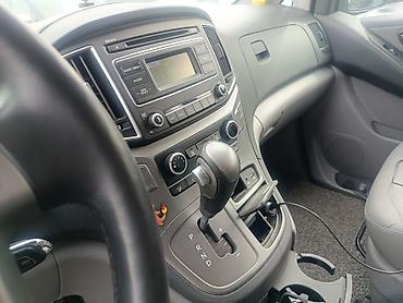 Продажа авто: Hyundai H-1: 2020 г., 2.5 л, Автомат, Дизель, Минивэн — 2