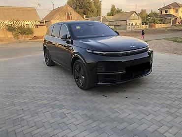 чанган x7 plus: Lixiang L7: 2025 г., Гибрид, Кроссовер — 3