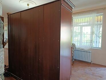 sehf qapi: Klassik üslubda iri həcmli 5 qapılı şkaf - Material: tünd qəhvəyi — 4