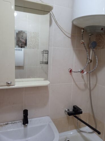 Другие стройуслуги: Услуги по укладке плитки для ванных комнат, кухонь и других помещений — 11