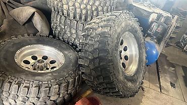 выбор номера о: Комплект внедорожных колес с дисками - Резина: грязевая MT (Mud — 1