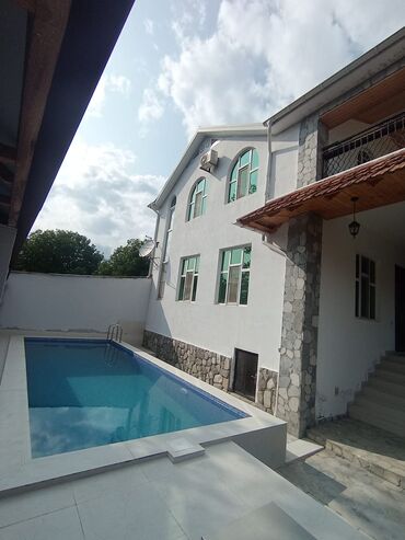 Günlük kirayə evlər: 150 kv. m, 3 otaqlı -da lalafo.az — 13 Günlük kirayə evlər: 150 kv. m, 3 otaqlı — 13