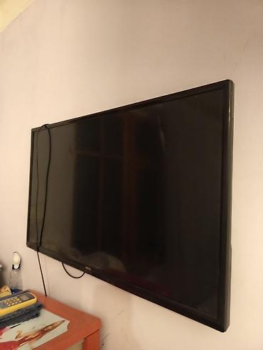 android box: REGAL LED televizor - Ekran: təxminən 40–43 düym ölçülü düz ekran — 2