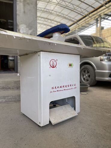 Другая бытовая техника: Продается утюжный машина, нету ржавчины не битые не крашеный все в