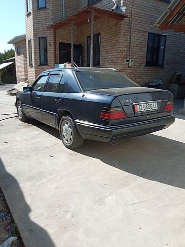 мерседес бенс а: Mercedes-Benz W124: 1993 г., 2 л, Механика, Бензин, Седан — 5