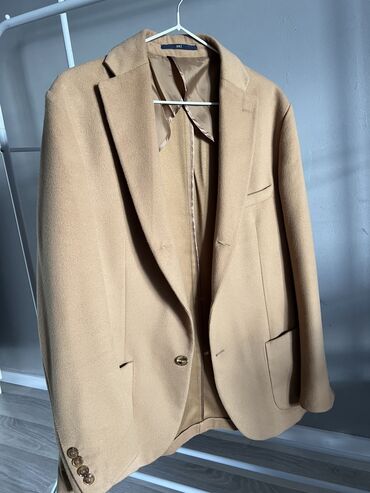 пальто теди: Продаю новое пальто UKi, 52 размера, цвета camel. Причина продажи