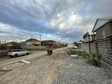 3комн: 🏡Продаётся 3комн.кирпичн.дом ж/м Кут-Биримдик! 📐 Дом 65 м² | участок 4 — 4