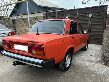 ВАЗ (ЛАДА): ВАЗ (ЛАДА) 2105: 1983 г., 1.5 л, Механика, Бензин, Седан — 4