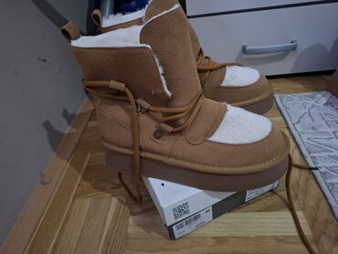 mona style obuca: Ugg boots, color - Brown, 42