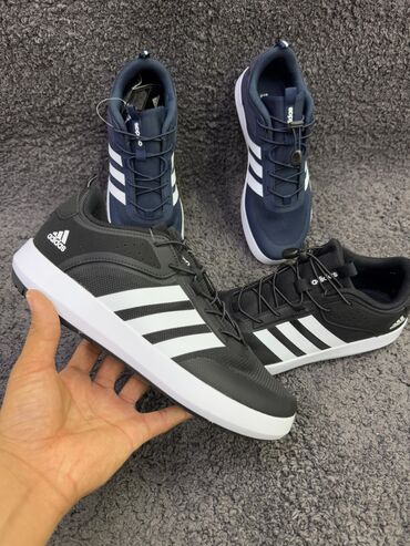 спортивный женский костюм: Кроссовки Adidas – стиль и комфорт! Качество:👍👍 Доступны в двух