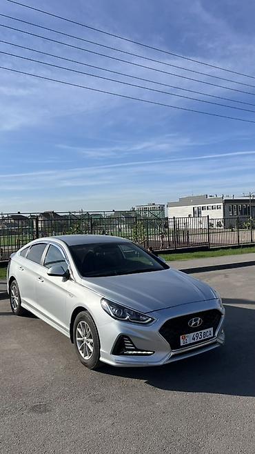 spark 2017: Hyundai Sonata: 2019 г., 2 л, Автомат, Бензин, Седан — 2