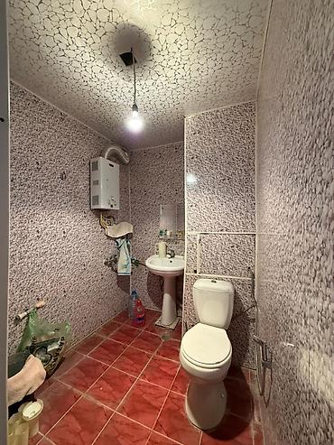 Uzunmüddətli kirayə mənzillər: Xaqlar metrosuna 5 dəqiqə piyada məsafədə 1 otağdan 2 otağa Boş Mənzil — 10