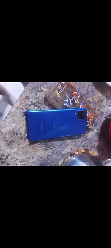 самсунг а 12 телефон: Samsung Galaxy A12, Б/у, 64 ГБ, цвет - Синий, eSIM — 3