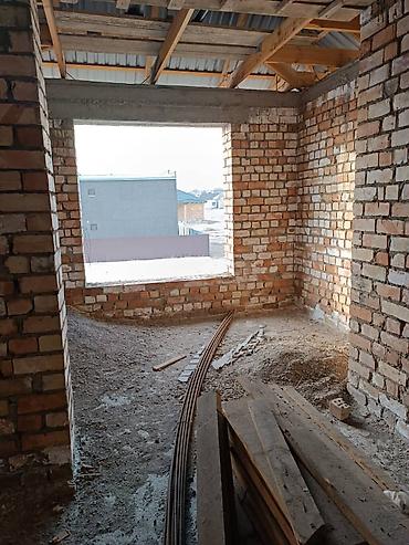 Продажа коттеджей и домов: Продается участок с недостроенным домом Местоположение: район Рухий — 7