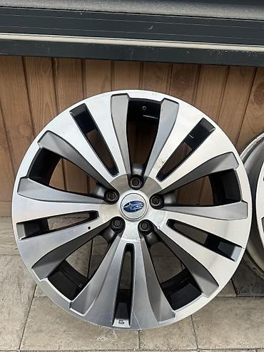 дамкрат авто: Литые Диски R 20 Subaru, Комплект, отверстий - 5, Б/у — 7