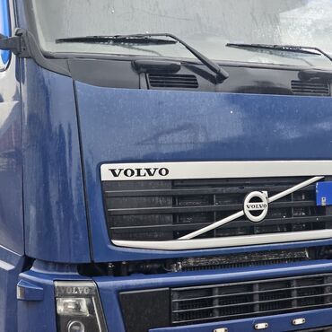 Коммерческий транспорт: Тягач, Volvo, 2003 г., Без прицепа