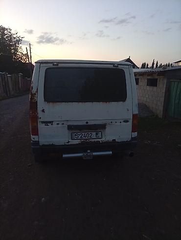 рул: Ford Transit (поколение 1992‑е), цельнометаллический, белый цвет — 5