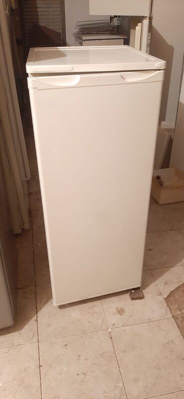 Soyuducular: İşlənmiş 2 qapılı Beko Soyuducu Satılır, rəng - Ağ -da lalafo.az — 24 Soyuducular: İşlənmiş 2 qapılı Beko Soyuducu Satılır, rəng - Ağ — 24