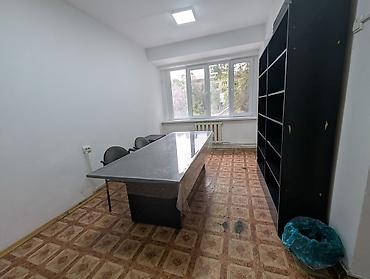 beta stores: Аренда офисов, 47 м², В административном здании, 1 линия — 6