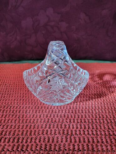 Ostalo posuđe: Korpica nova kristal,led kristal 70te. Korpica nova sve na njoj na lalafo.rs — 4 Ostalo posuđe: Korpica nova kristal,led kristal 70te. Korpica nova sve na njoj — 4