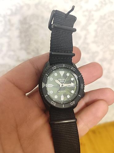 gumus saat: Seiko 5 Sports avtomatik qol saatı - Mexanizm: Seiko avtomatik (özünü — 3