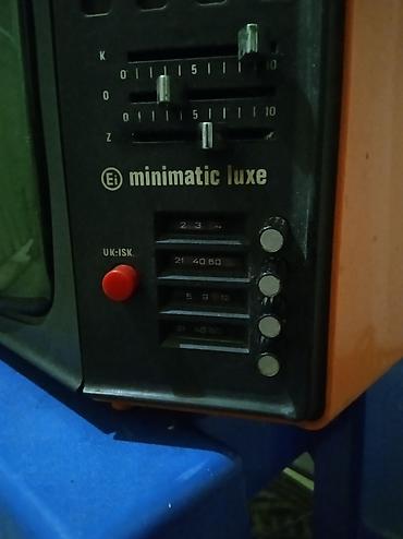 elektronska: Mali crno-beli TV Ei Niš – MinimatIc Luxe, idealan za retro kafane i — 3