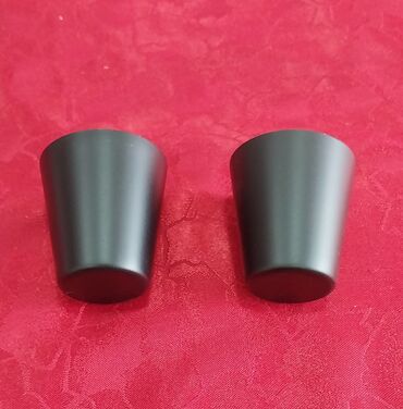 Digər içki üçün qablar: İçki qabı satılır, təzədir. Dəstinə daxildir: 1 ədəd İçki qabı, 1 ədəd — 11