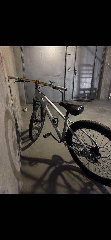 velosipedler 28: Dağ velosipedi – 27.5” təkərlər, alüminium hardtail gövdə - Rəng — 2