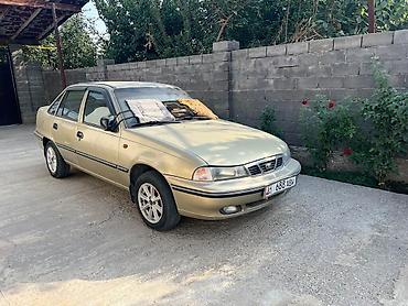 Унаа сатуу: Daewoo Nexia: 2007 г., Кол менен иштөөчү, Бензин, Седан — 2