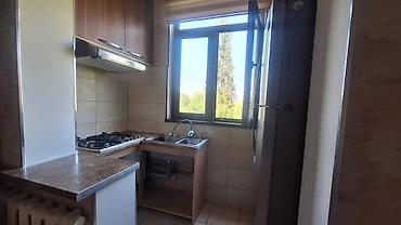 106: 3 комнаты, 62 м², 6 мкр 106 серия, 5 этаж — 9
