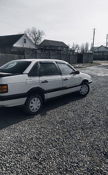 Volkswagen: Volkswagen Passat: 1988 г., 1.8 л, Механика, Бензин, Седан — 6