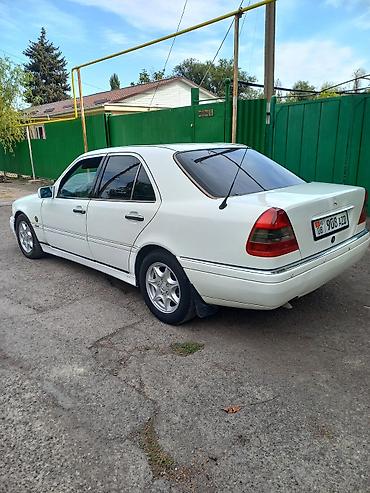 клаас мега: Mercedes-Benz C-Class: 1995 г., 1.8 л, Механика, Бензин, Седан — 3