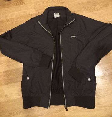 Куртки: Куртка S (EU 36), цвет - Черный