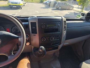 led migavci: VOLKSWAGEN CRAFTER 2.5 TDI | Kombi doteran na tockovimau odlicnom — 4