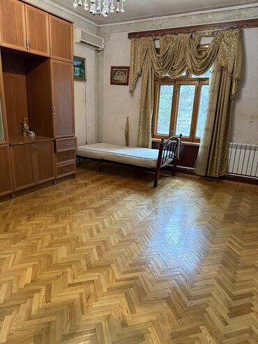 Uzunmüddətli kirayə evlər: 170 kv. m, 7 otaqlı, Kombi, Qaz, İşıq -da lalafo.az — 10 Uzunmüddətli kirayə evlər: 170 kv. m, 7 otaqlı, Kombi, Qaz, İşıq — 10