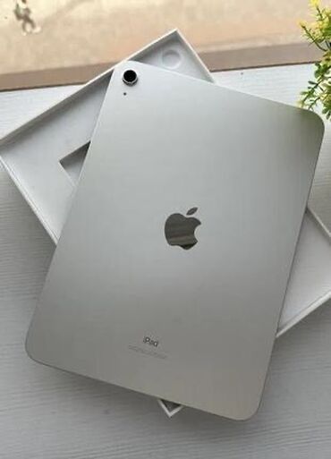 Планшеты: Планшет, Apple, память 64 ГБ, 10" - 11", Wi-Fi, Б/у, Классический цвет - Серебристый