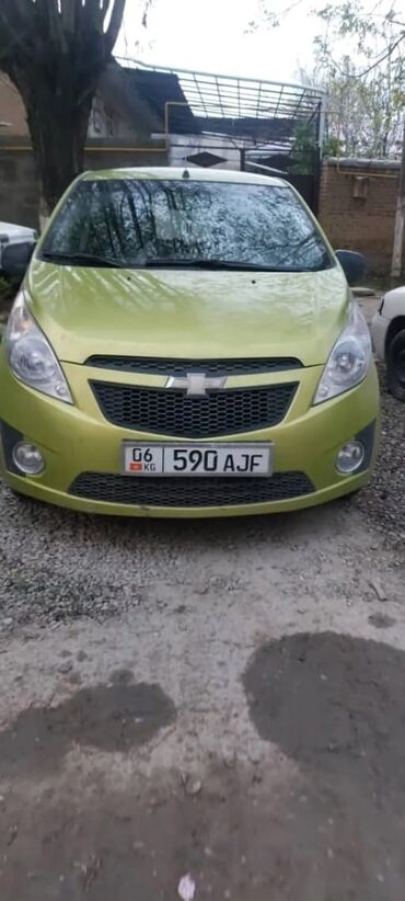 шевроле кобальт цена бишкек: Автомобиль Chevrolet Spark в ярко-зеленом цвете, отличающийся