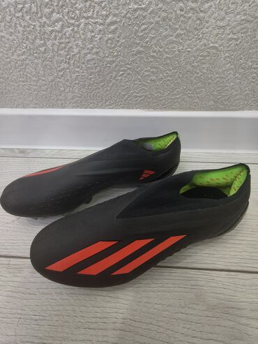 заказать футбольные перчатки: Футбольные бутсы Adidas X (серия без шнурков) - Тип