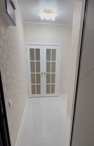 куплю дом в новопокровке: 1 комната, 35 м², 105 серия, 8 этаж, Евроремонт