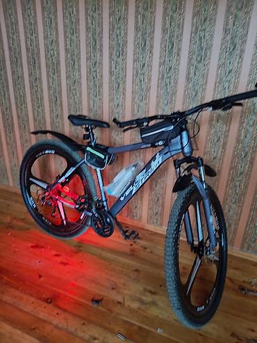 Velosipedlər: Yeni Şəhər velosipedi 29", sürətlərin sayı: 21, Ünvandan götürmə — 3