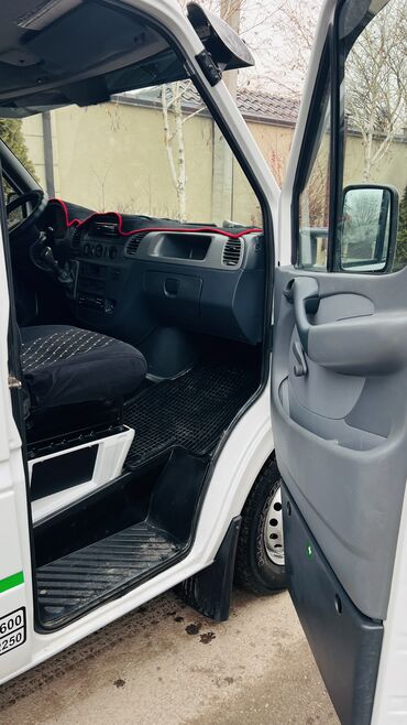 Легкий грузовой транспорт: Легкий грузовик, Mercedes-Benz, Дубль, 3 т, Б/у — 8