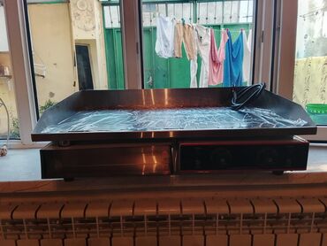 Soyuducu vitrinləri: Kafe və fast-food üçün peşəkar avadanlıq dəsti 1) Şüşəli soyuducu — 8