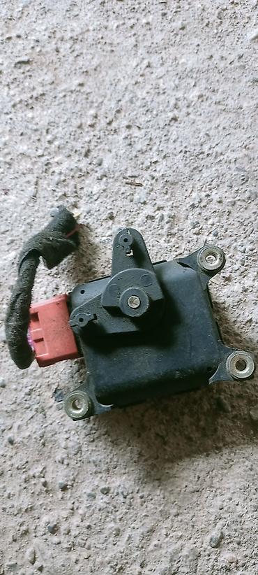Унаа тетиктери: Электропривод заслонки отопителя + реле - Электропривод Bosch, 12V — 3