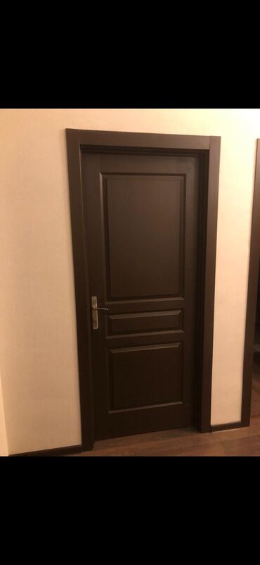 2ci el otaq qapilari: Qapi 3eded 
65azn biri
Hovsan 5050 leli